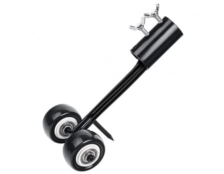 Aparat pentru smulgerea buruienelor din spatiile inguste