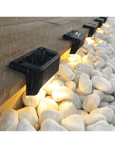 Set 4 lampi solare pentru trepte sau balcon cu senzor de lumina